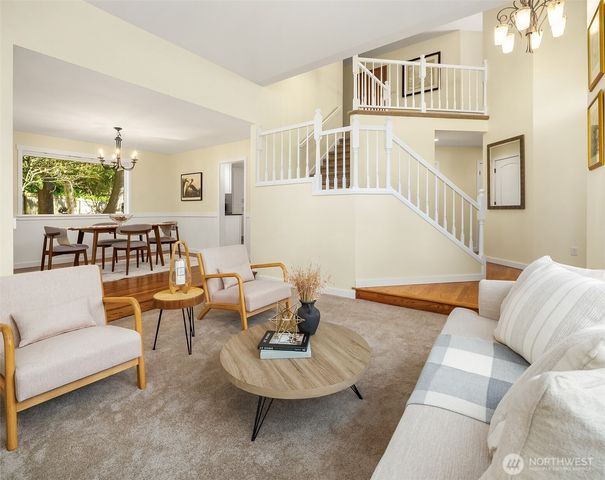 8504 199th Place SW, Edmonds, WA 98026