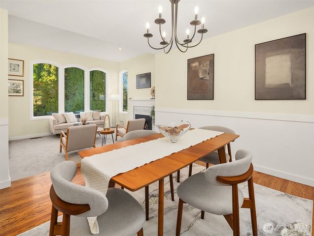 8504 199th Place SW, Edmonds, WA 98026