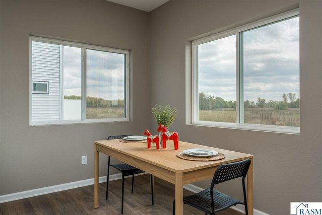 3105 Bassett Drive, Mankato, MN 56001