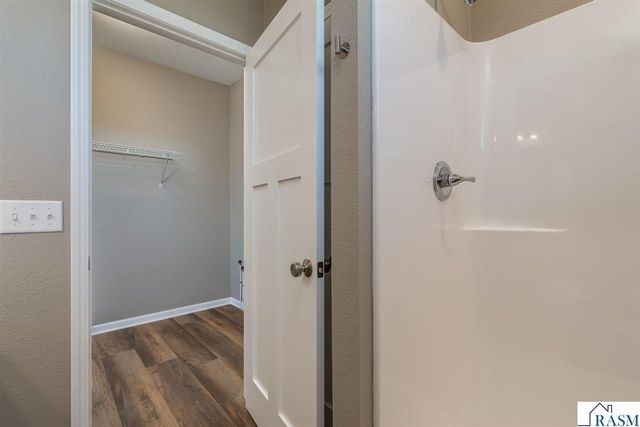 3105 Bassett Drive, Mankato, MN 56001