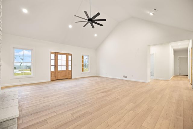 1577 Hunter Drive, Lancaster, KY 40444