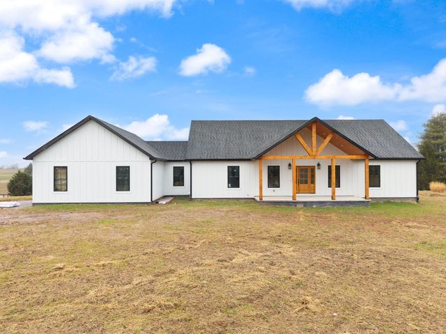 1577 Hunter Drive, Lancaster, KY 40444