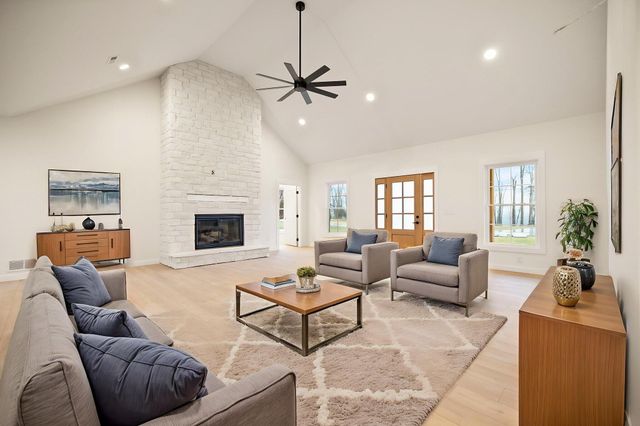 1577 Hunter Drive, Lancaster, KY 40444