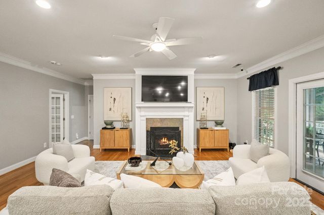 501 Colonels Court, Clover, SC 29710
