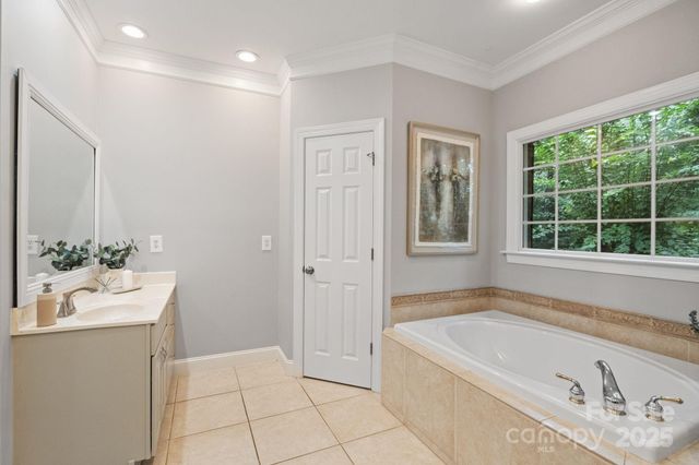 501 Colonels Court, Clover, SC 29710
