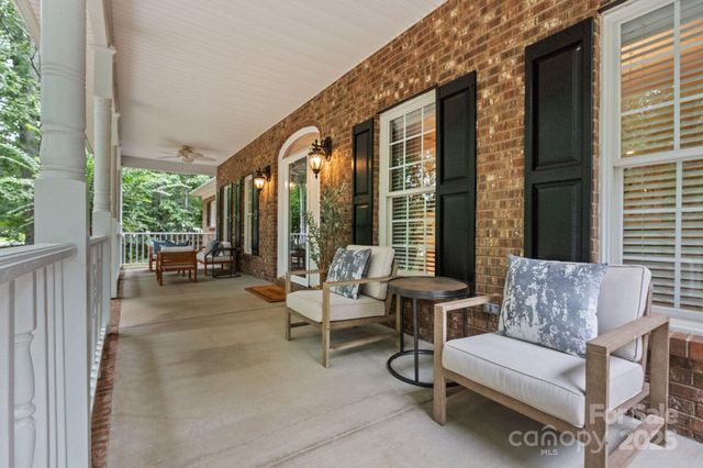 501 Colonels Court, Clover, SC 29710