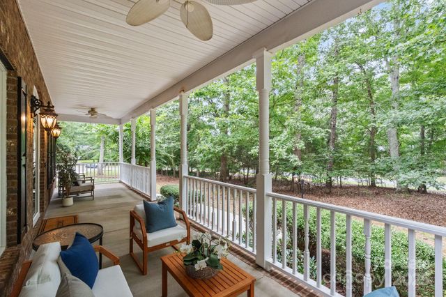 501 Colonels Court, Clover, SC 29710