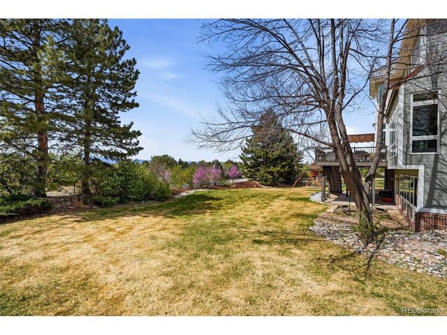 77 Falcon Hills Dr, Highlands Ranch, CO 80126