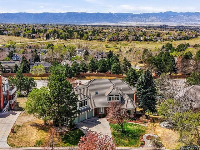 77 Falcon Hills Dr, Highlands Ranch, CO 80126