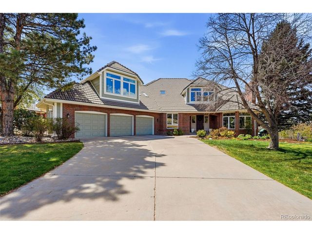 77 Falcon Hills Dr, Highlands Ranch, CO 80126