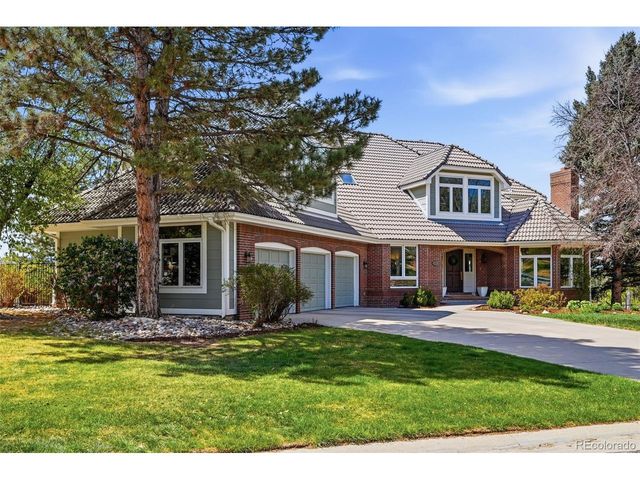 77 Falcon Hills Dr, Highlands Ranch, CO 80126