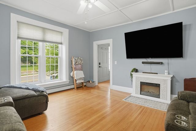 24 Mendon Street 24, Blackstone, MA 01504