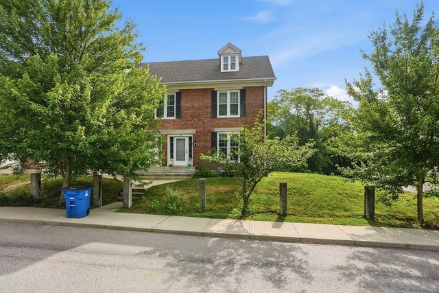 24 Mendon Street 24, Blackstone, MA 01504