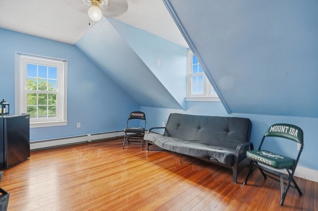 24 Mendon Street 24, Blackstone, MA 01504