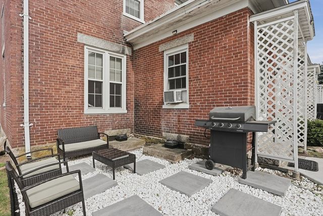 24 Mendon Street 24, Blackstone, MA 01504