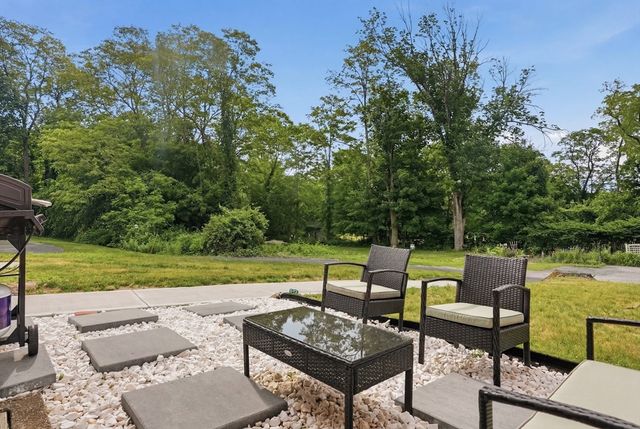 24 Mendon Street 24, Blackstone, MA 01504