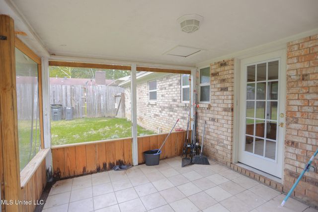 103 Hannah Drive, Clinton, MS 39056