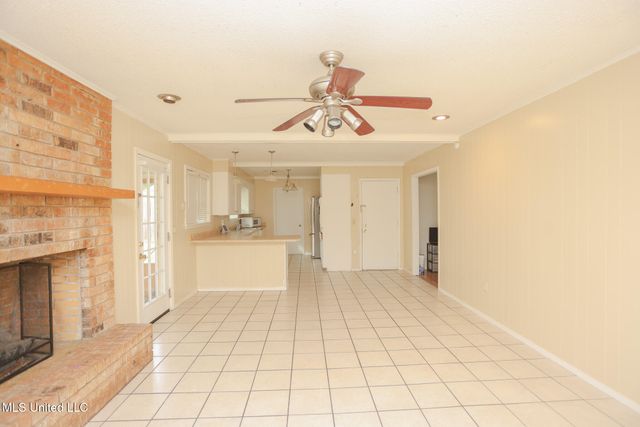 103 Hannah Drive, Clinton, MS 39056