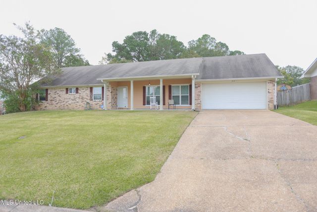 103 Hannah Drive, Clinton, MS 39056