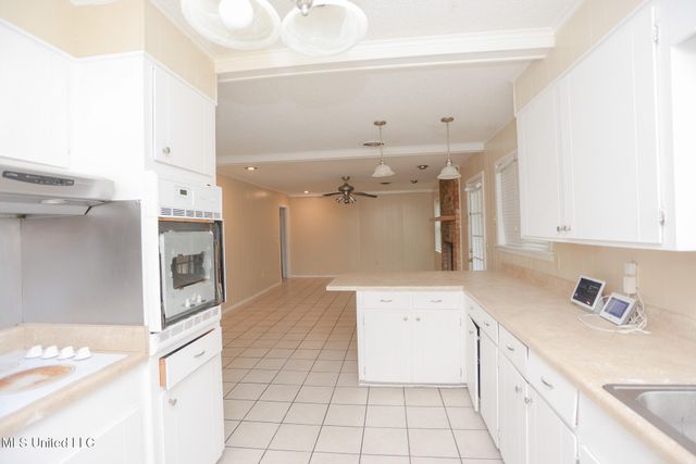 103 Hannah Drive, Clinton, MS 39056