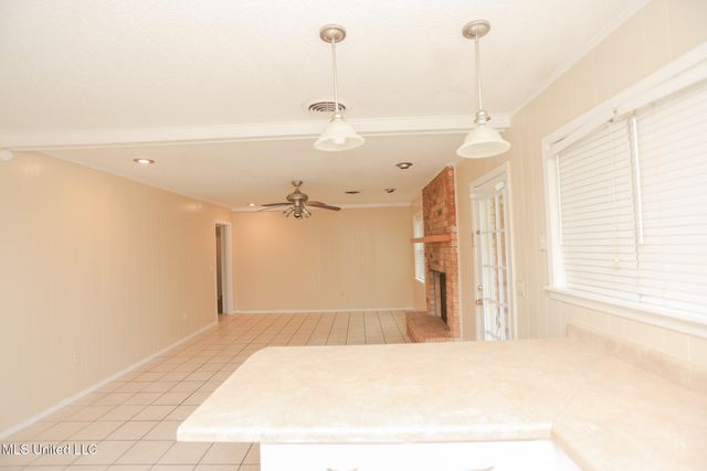 103 Hannah Drive, Clinton, MS 39056