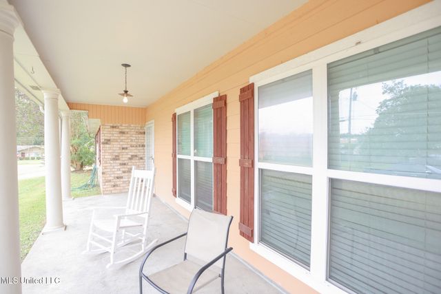 103 Hannah Drive, Clinton, MS 39056