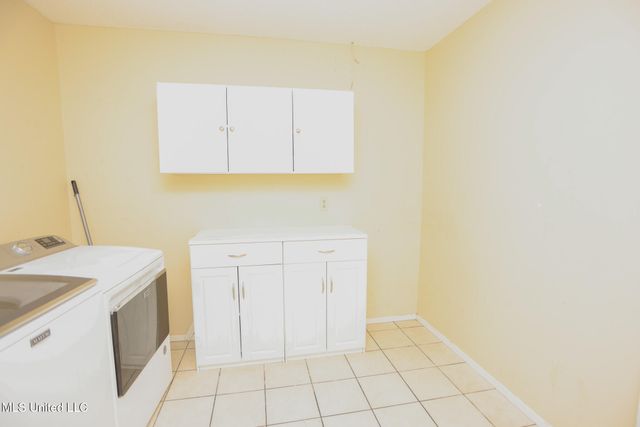 103 Hannah Drive, Clinton, MS 39056