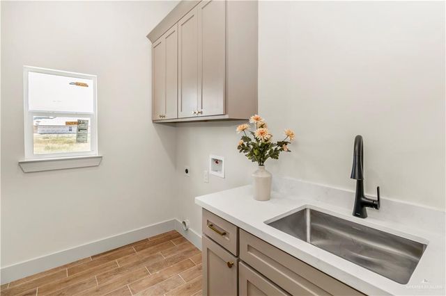 3613 E Alexa Street, Edinburg, TX 78542