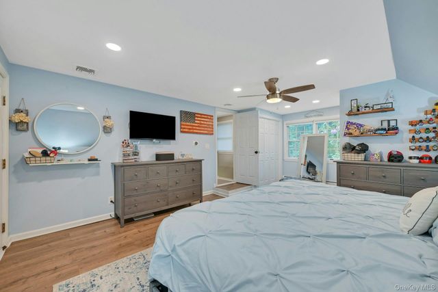 3 Hemion Way, Airmont, NY 10901