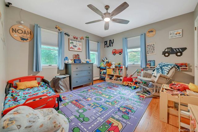 3 Hemion Way, Airmont, NY 10901