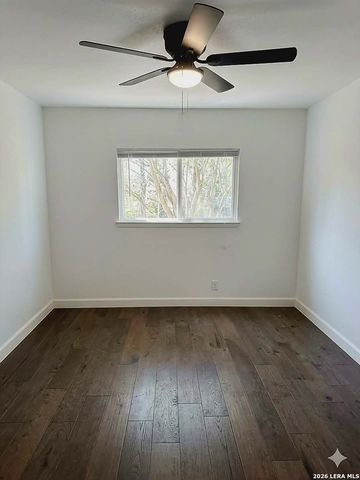 10402 Country Breeze, San Antonio, TX 78240