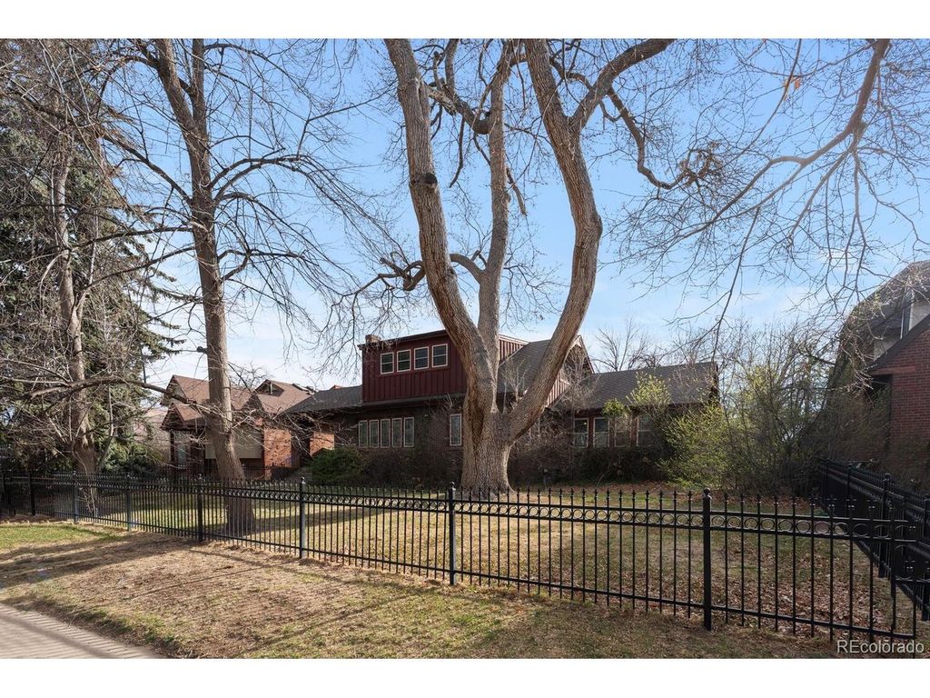 2236 S Milwaukee St, Denver, CO 80210