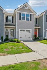 714 Cottoncloud Dr, Lebanon, TN 37090