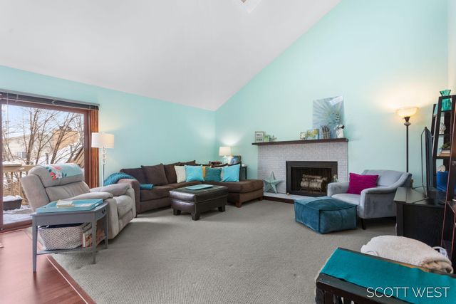 300 Farington Boulevard 16, Holland, MI 49423