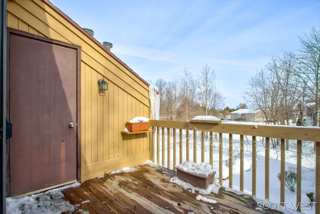 300 Farington Boulevard 16, Holland, MI 49423