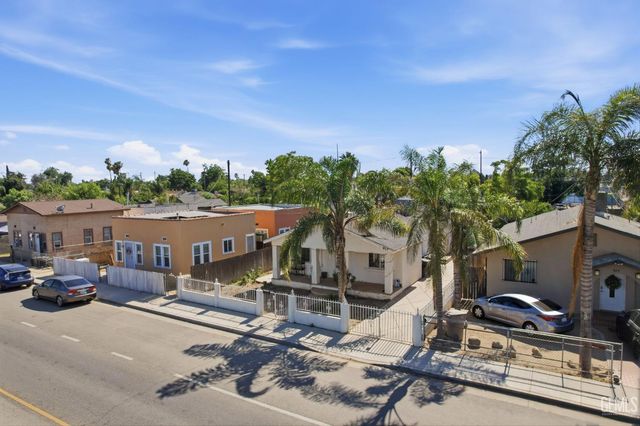 917 P Street, Bakersfield, CA 93304