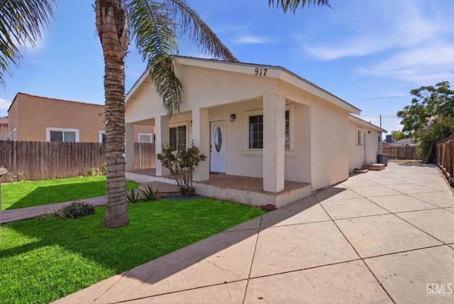 917 P Street, Bakersfield, CA 93304