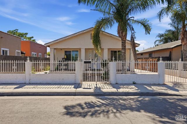 917 P Street, Bakersfield, CA 93304