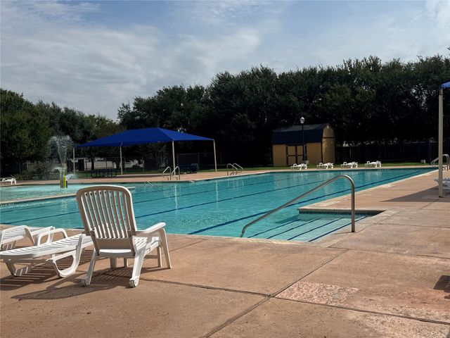 13100 Winecup Mallow TRL, Elgin, TX 78621
