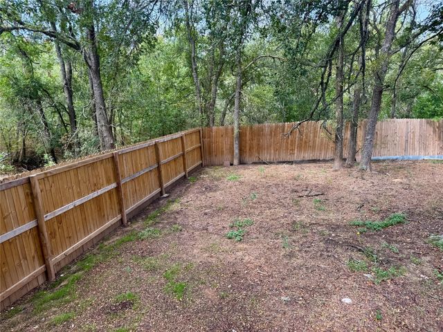 13100 Winecup Mallow TRL, Elgin, TX 78621