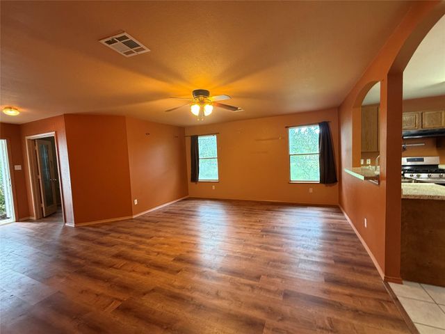 13100 Winecup Mallow TRL, Elgin, TX 78621