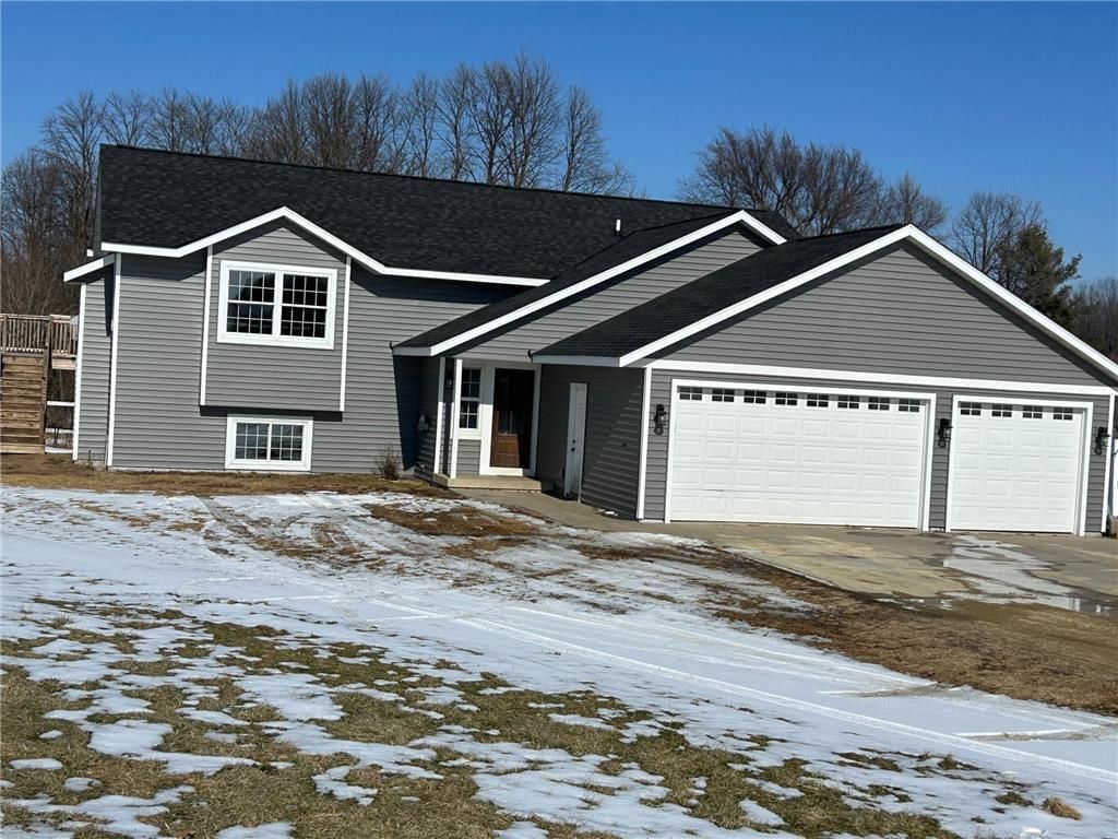 2530 County Road E, Woodville, WI 54028