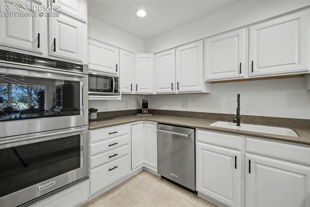 3670 Camels Ridge Lane, Colorado Springs, CO 80904