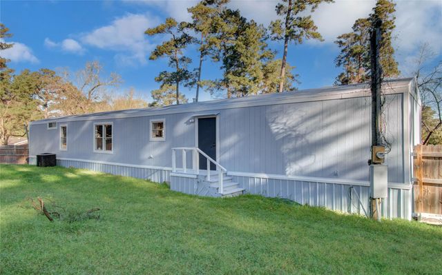 13419 Commander Circle, Willis, TX 77318