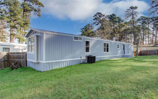 13419 Commander Circle, Willis, TX 77318