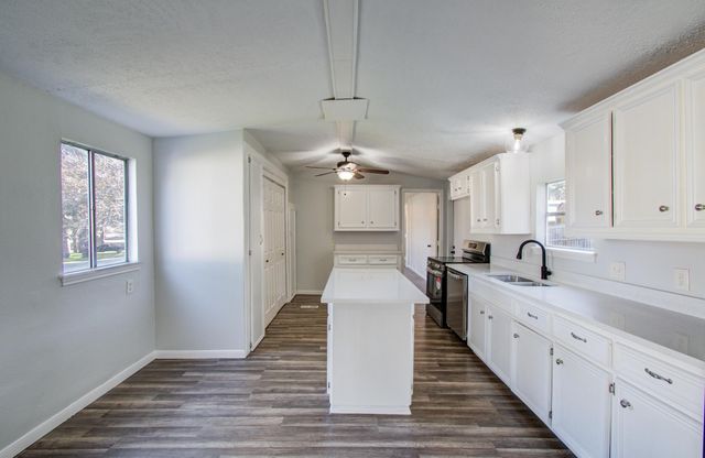 13419 Commander Circle, Willis, TX 77318