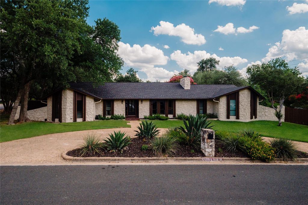 10606 Spicewood Club DR, Austin, TX 78750