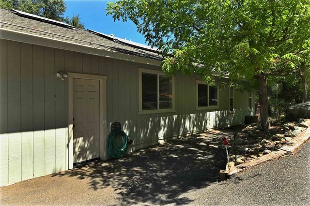 20439 PINE MOUNTAIN DR., Groveland, CA 95321