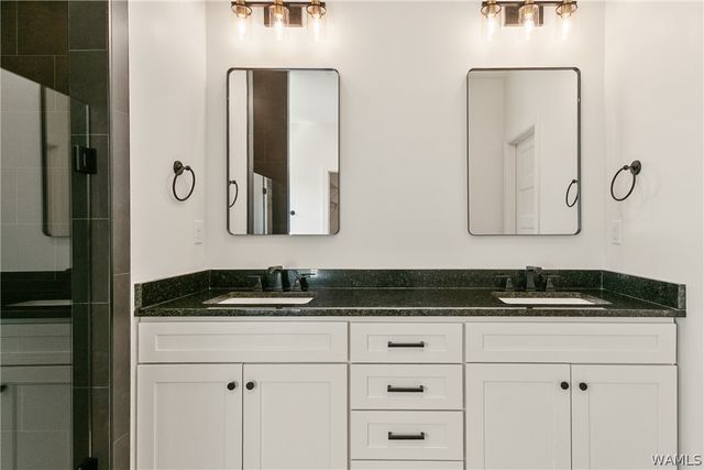 11633 MEADOWS, Berry, AL 35546