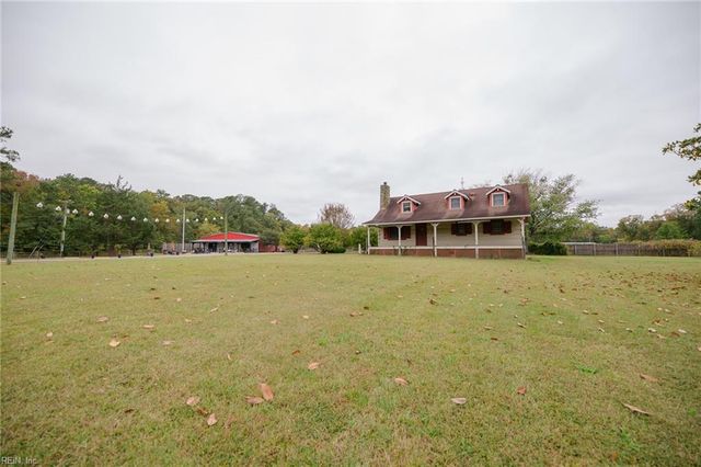17466 Benns Church BLVD, Smithfield, VA 23430